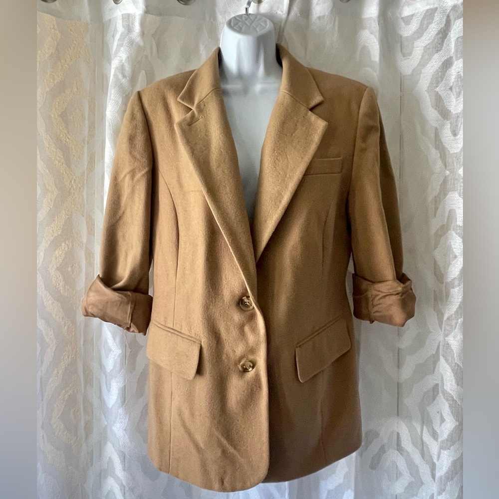 Embassy Row Sportswear wool blazer size 8